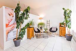 Business-Michis-Naturkosmetik_048-257 Michis Naturkosmetik Wien Wartebereich